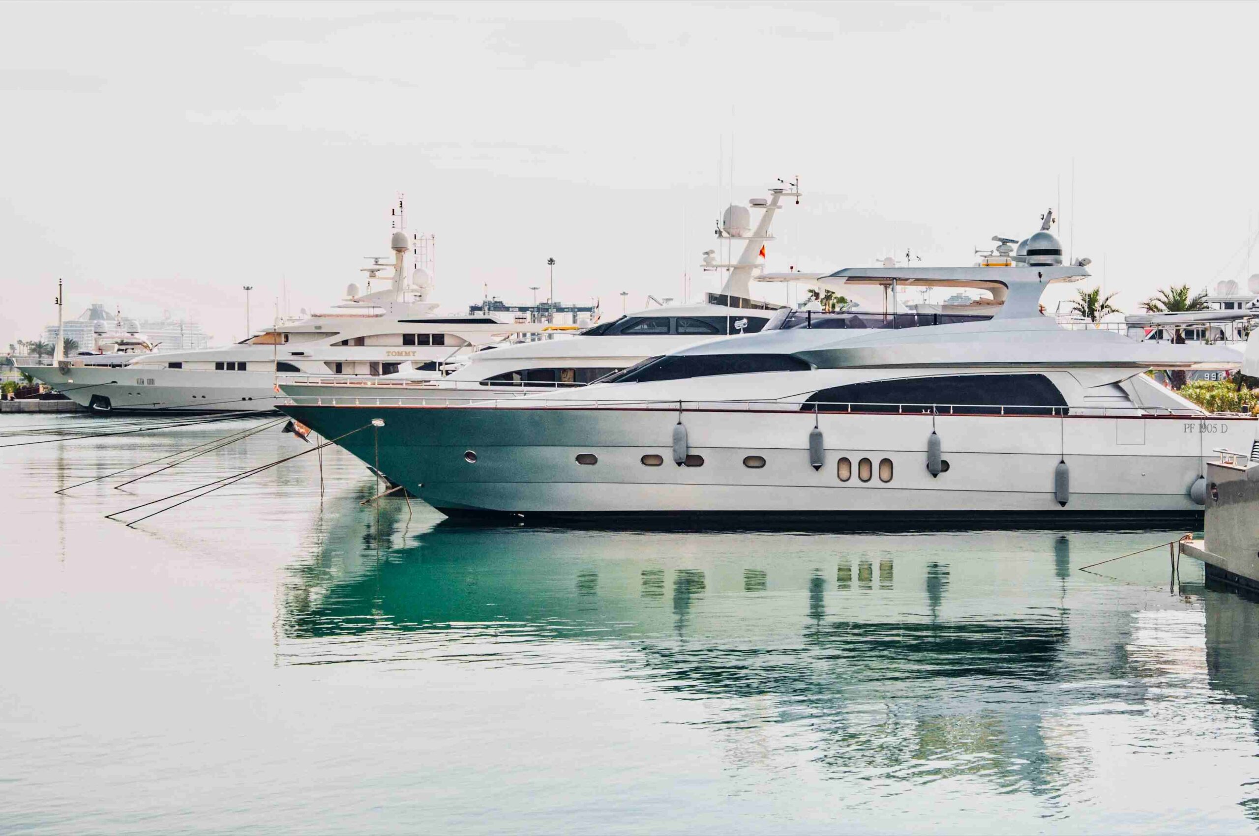 Embrace Spontaneity with Small Yacht Rental Dubai